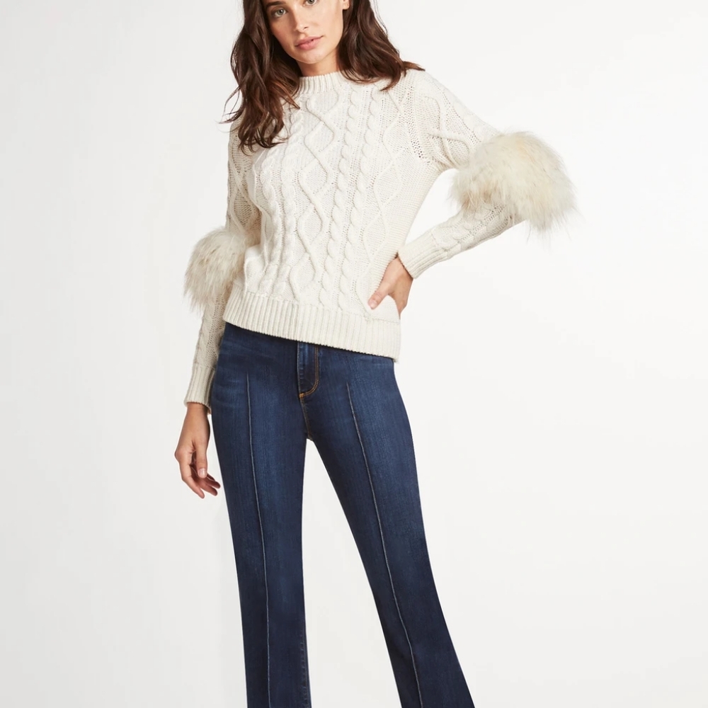 Elie Tahari Sweater